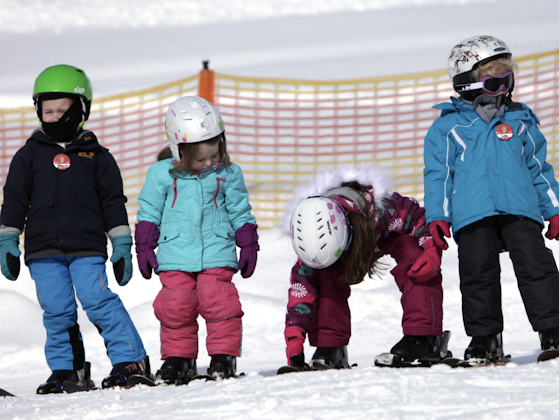 Kinder-Skikurs (4-5 J.) für Anfänger Kinder-Skikurs (4-5 J.) für Anfänger